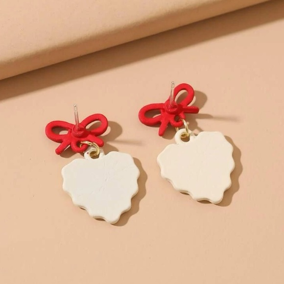 Strawberry Dangle Earrings - Picture 4 of 7